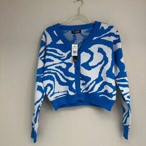 GTW Urban Blue & White cropped zebra Patterned Cardigan Sweater size XL NWT